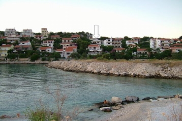 Horvaatia Byt Okrug Donji, Eksterjöör